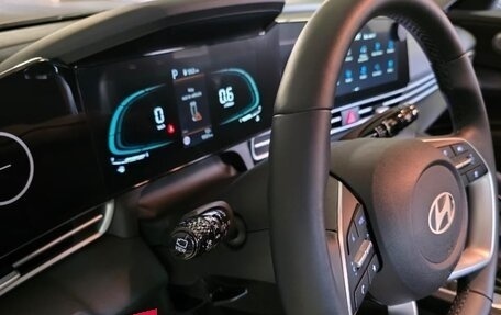 Hyundai Elantra, 2023 год, 2 150 000 рублей, 2 фотография