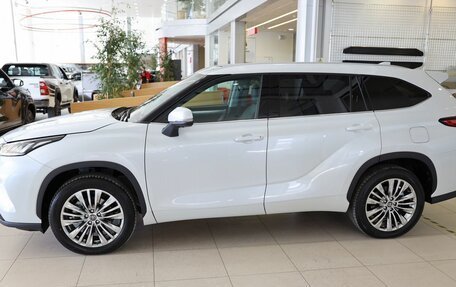 Toyota Highlander, 2025 год, 6 150 000 рублей, 8 фотография