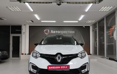 Renault Kaptur I рестайлинг, 2018 год, 1 350 000 рублей, 2 фотография