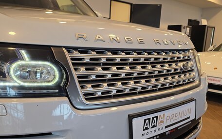 Land Rover Range Rover IV рестайлинг, 2015 год, 3 800 000 рублей, 8 фотография