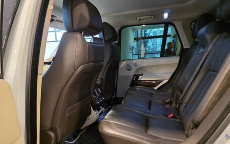 Land Rover Range Rover IV рестайлинг, 2015 год, 3 800 000 рублей, 24 фотография