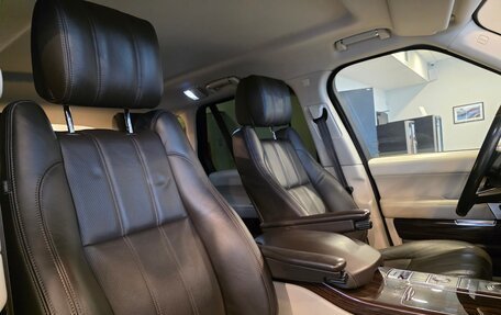 Land Rover Range Rover IV рестайлинг, 2015 год, 3 800 000 рублей, 31 фотография