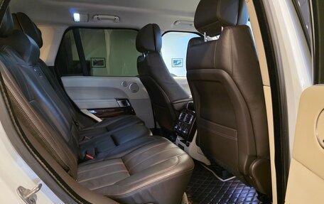 Land Rover Range Rover IV рестайлинг, 2015 год, 3 800 000 рублей, 28 фотография