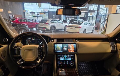 Land Rover Range Rover IV рестайлинг, 2015 год, 3 800 000 рублей, 27 фотография