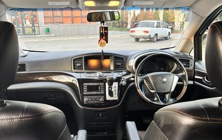 Nissan Elgrand III, 2013 год, 750 000 рублей, 8 фотография