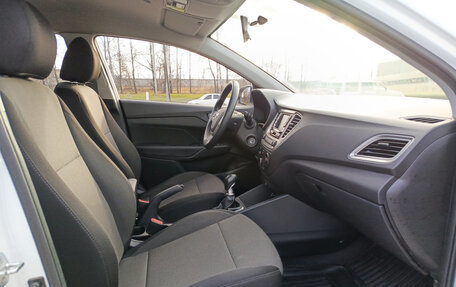 Hyundai Solaris II рестайлинг, 2019 год, 1 280 000 рублей, 13 фотография