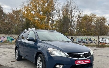 KIA cee'd I рестайлинг, 2010 год, 820 000 рублей, 1 фотография