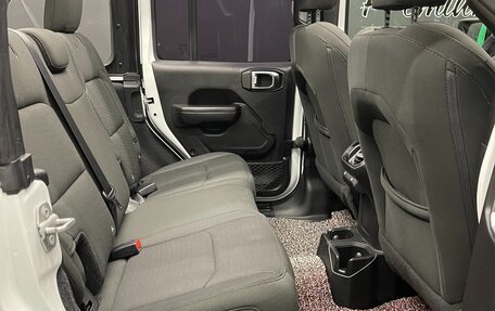 Jeep Wrangler, 2018 год, 3 350 000 рублей, 10 фотография