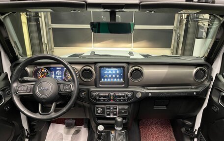 Jeep Wrangler, 2018 год, 3 350 000 рублей, 12 фотография