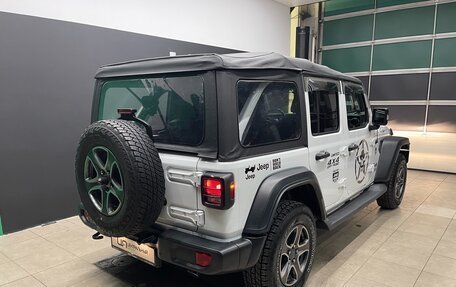 Jeep Wrangler, 2018 год, 3 350 000 рублей, 25 фотография