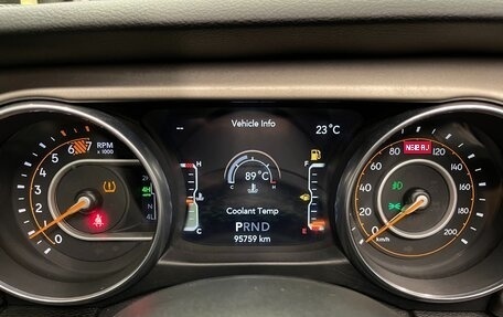 Jeep Wrangler, 2018 год, 3 350 000 рублей, 16 фотография