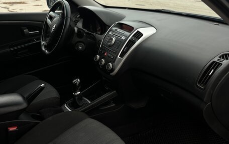 KIA cee'd I рестайлинг, 2010 год, 820 000 рублей, 10 фотография