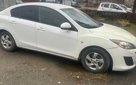 Mazda 3, 2011 год, 750 000 рублей, 2 фотография