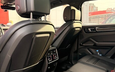 Porsche Cayenne III, 2020 год, 7 390 000 рублей, 16 фотография