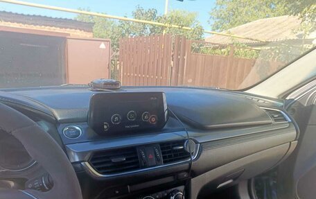 Mazda 6, 2017 год, 2 300 000 рублей, 8 фотография