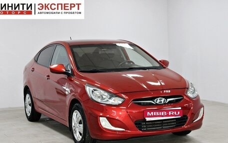 Hyundai Solaris II рестайлинг, 2011 год, 799 900 рублей, 1 фотография