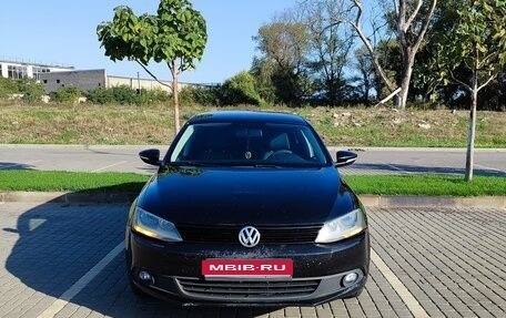 Volkswagen Jetta VI, 2012 год, 990 000 рублей, 1 фотография
