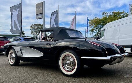 Chevrolet Corvette C1, 1960 год, 12 500 000 рублей, 5 фотография
