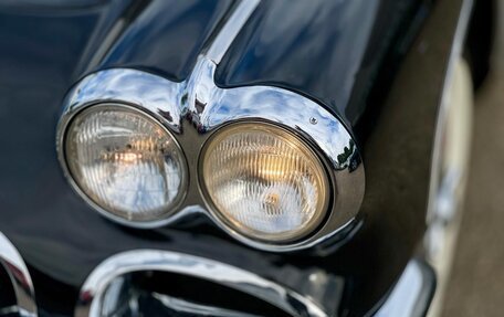 Chevrolet Corvette C1, 1960 год, 12 500 000 рублей, 8 фотография
