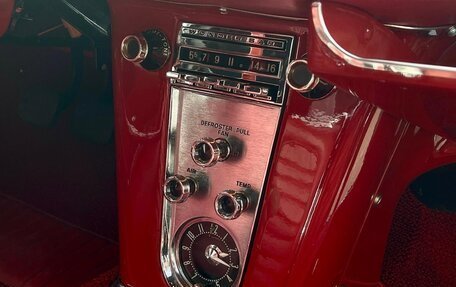 Chevrolet Corvette C1, 1960 год, 12 500 000 рублей, 23 фотография