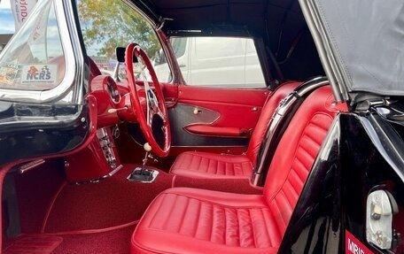 Chevrolet Corvette C1, 1960 год, 12 500 000 рублей, 18 фотография