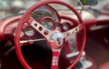 Chevrolet Corvette C1, 1960 год, 12 500 000 рублей, 30 фотография