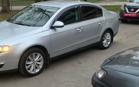 Volkswagen Passat B6, 2009 год, 570 000 рублей, 2 фотография