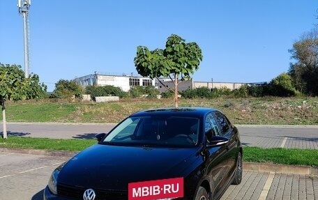 Volkswagen Jetta VI, 2012 год, 990 000 рублей, 2 фотография