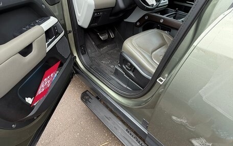 Land Rover Defender II, 2021 год, 7 270 000 рублей, 17 фотография