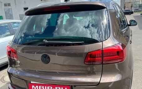 Volkswagen Tiguan I, 2016 год, 1 800 000 рублей, 5 фотография