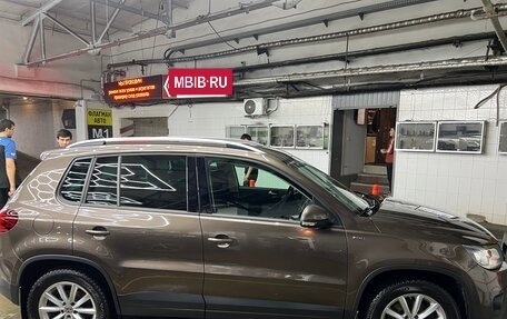 Volkswagen Tiguan I, 2016 год, 1 800 000 рублей, 17 фотография
