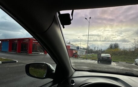 Hyundai Solaris II рестайлинг, 2011 год, 830 000 рублей, 24 фотография