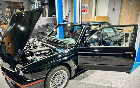 BMW M3, 1990 год, 39 000 000 рублей, 31 фотография