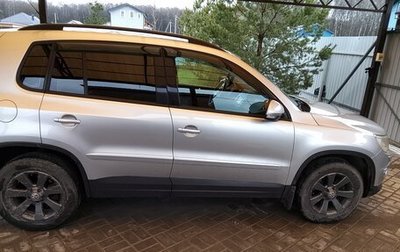 Volkswagen Tiguan I, 2011 год, 950 000 рублей, 1 фотография
