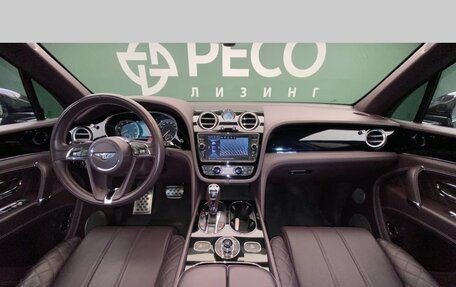 Bentley Bentayga I, 2018 год, 12 500 000 рублей, 9 фотография