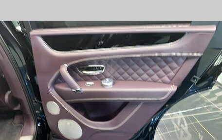 Bentley Bentayga I, 2018 год, 12 500 000 рублей, 23 фотография