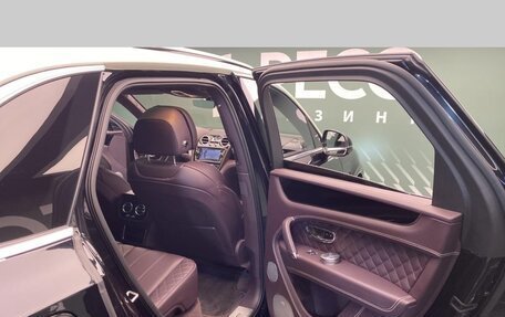 Bentley Bentayga I, 2018 год, 12 500 000 рублей, 32 фотография