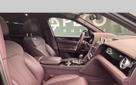 Bentley Bentayga I, 2018 год, 12 500 000 рублей, 35 фотография