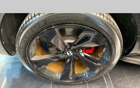 Bentley Bentayga I, 2018 год, 12 500 000 рублей, 40 фотография