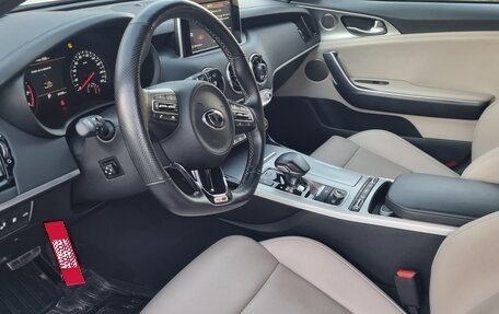 KIA Stinger I, 2018 год, 2 950 000 рублей, 6 фотография