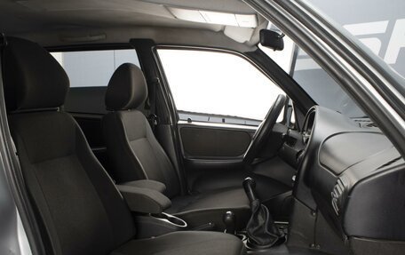 Chevrolet Niva I рестайлинг, 2010 год, 310 000 рублей, 8 фотография