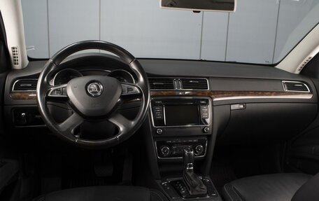 Skoda Superb III рестайлинг, 2013 год, 1 030 000 рублей, 6 фотография