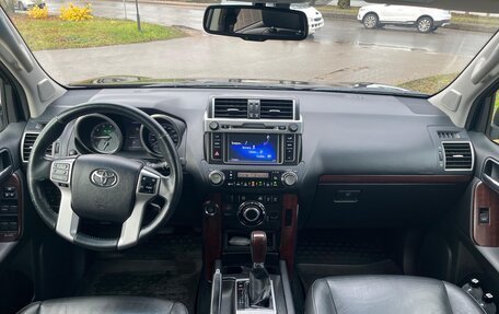 Toyota Land Cruiser Prado 150 рестайлинг 2, 2016 год, 4 500 000 рублей, 5 фотография