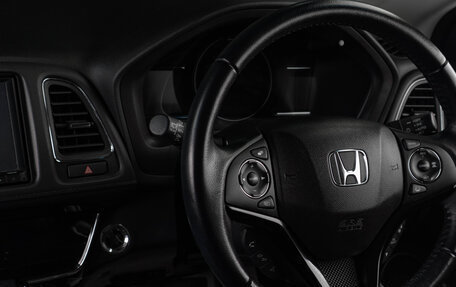 Honda Vezel, 2018 год, 1 999 000 рублей, 17 фотография