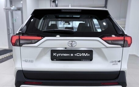 Toyota RAV4, 2025 год, 4 500 000 рублей, 5 фотография