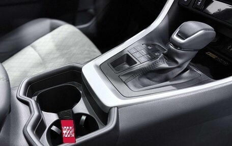 Toyota RAV4, 2025 год, 4 500 000 рублей, 22 фотография