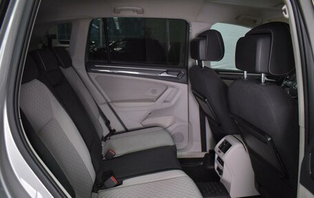 Volkswagen Tiguan II, 2017 год, 1 990 000 рублей, 15 фотография