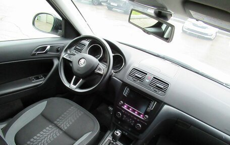 Skoda Yeti I рестайлинг, 2015 год, 1 099 000 рублей, 10 фотография