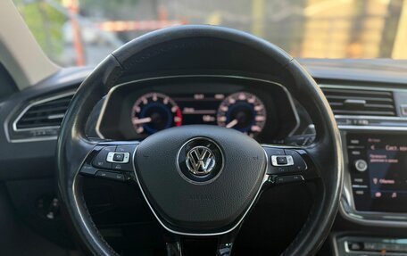 Volkswagen Tiguan II, 2017 год, 1 890 000 рублей, 8 фотография