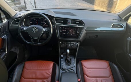 Volkswagen Tiguan II, 2017 год, 1 890 000 рублей, 7 фотография